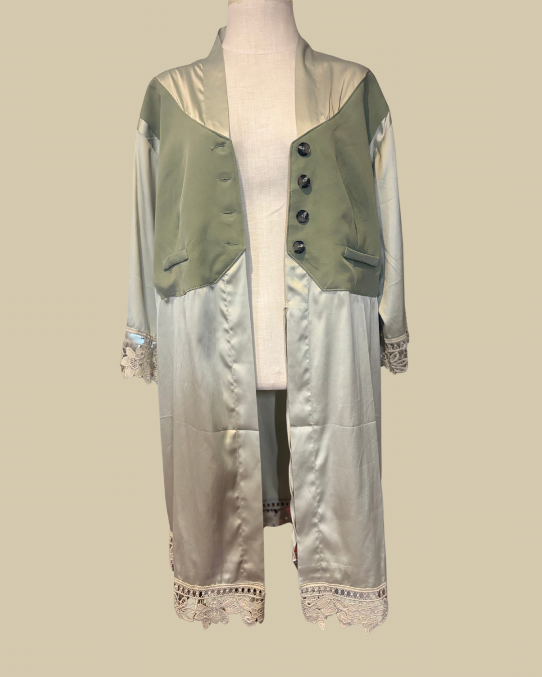 The Bridesmaid 2023 Kimono