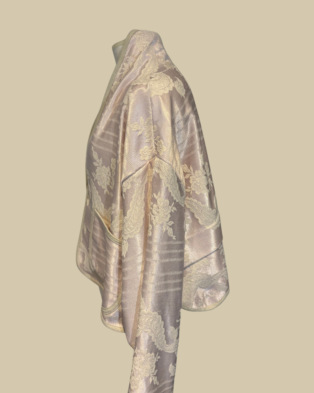The Éloise Crop Kimono
