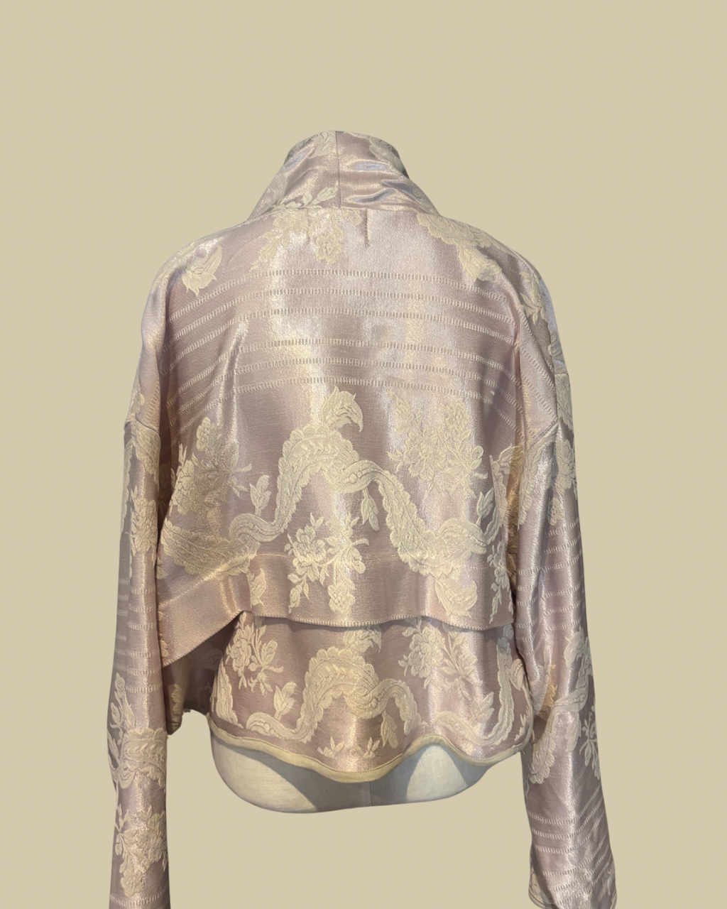 The Éloise Crop Kimono
