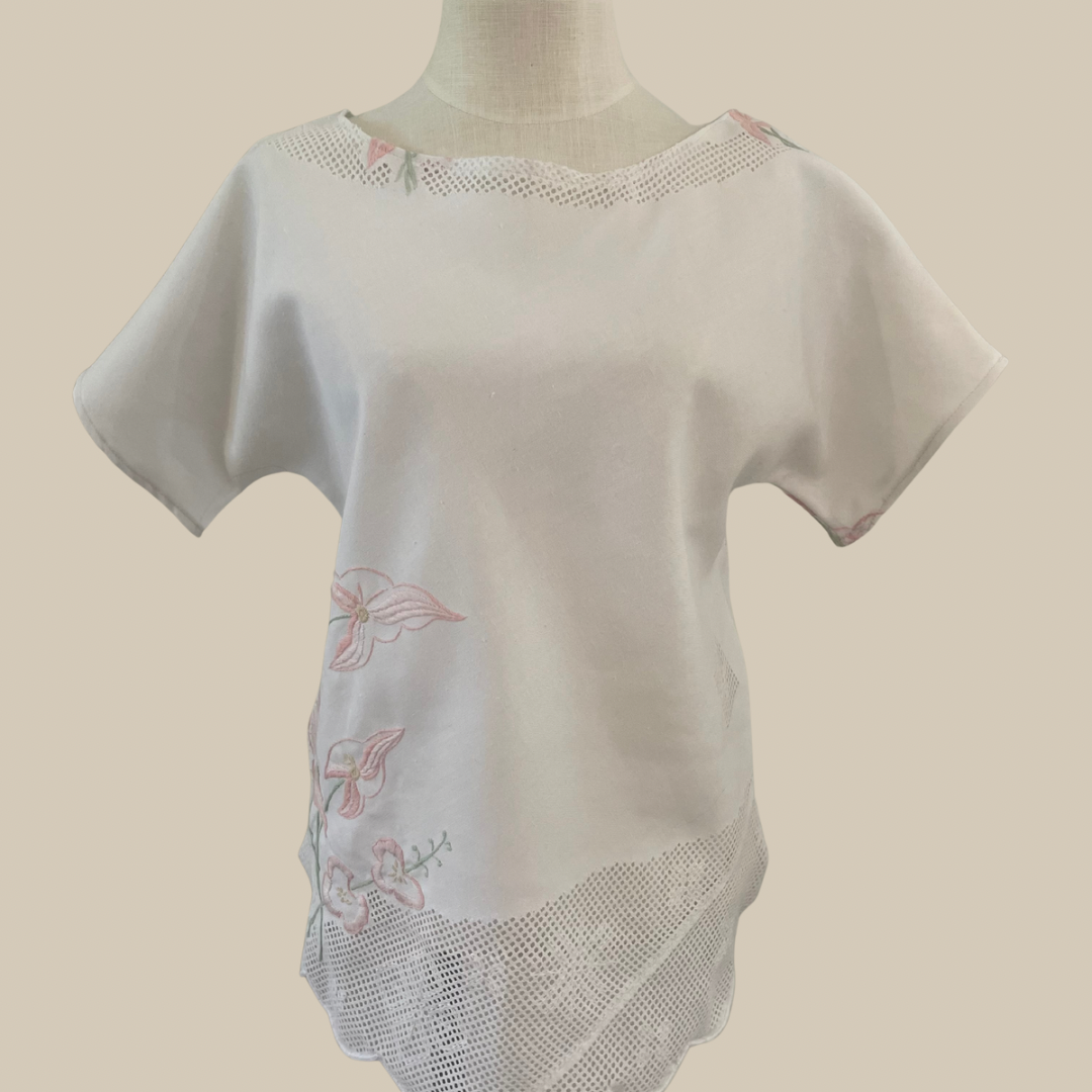 Blushing Lily Top
